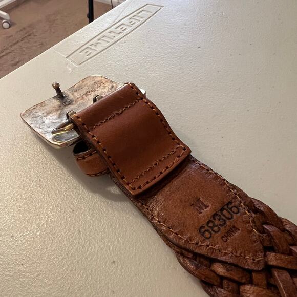 Vintage 90s Tan Woven Weaved Genuine Leather Square Floral Buckle Belt Size SM - Picture 5 of 9